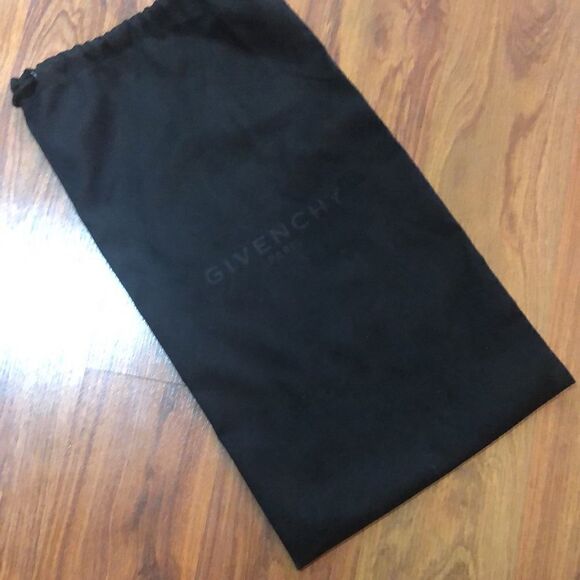 Givenchy Black woven dust bag. - Picture 2 of 6